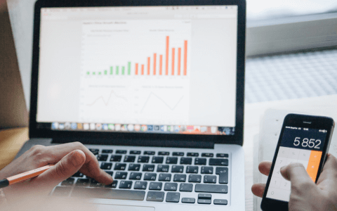 How to Make a Column Chart in Excel: A Guide to Doing it Right