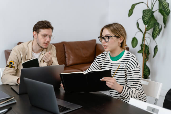 7 Essential Skills To Help Startups Meet New Challenges resource cover image
