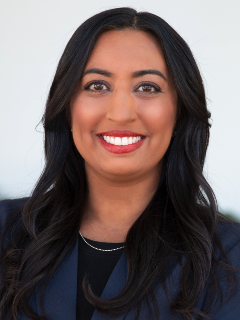 Business Etiquette Trainer Nisha Trivedi